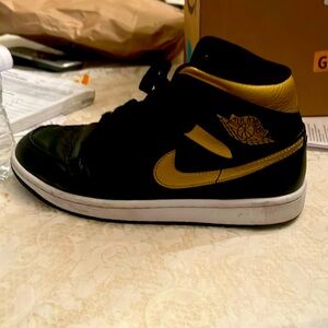 I am looking to grow my football team